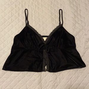 Brand: Aeropostale Color: Black Size: XL